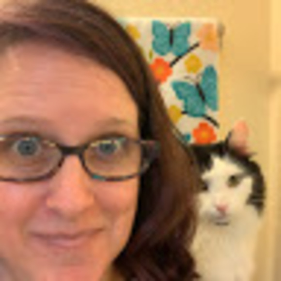 Meet your Posher, Jenny - Picture 1 of 1